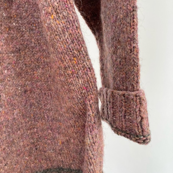 Hand Knit | Cardigan - Picture 5 of 5